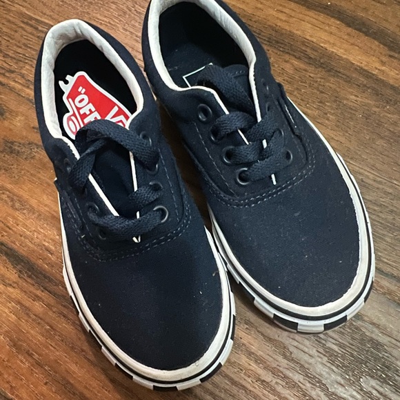 Size 11K NEW Toddler Vans - Picture 1 of 2